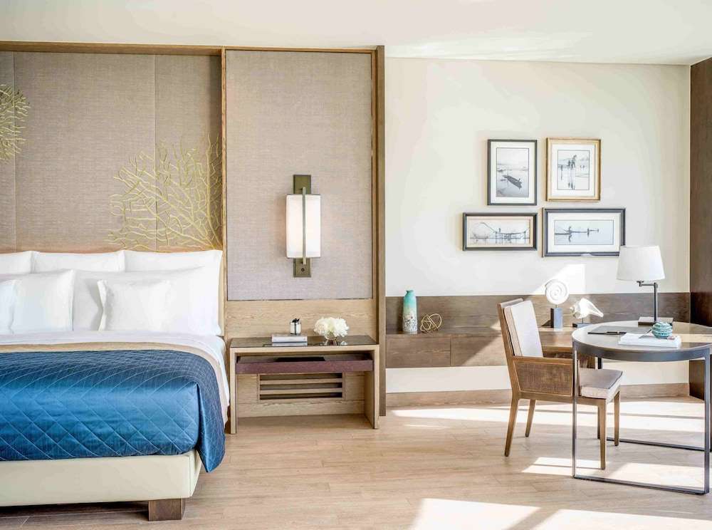 1 King Junior Suite Terrace