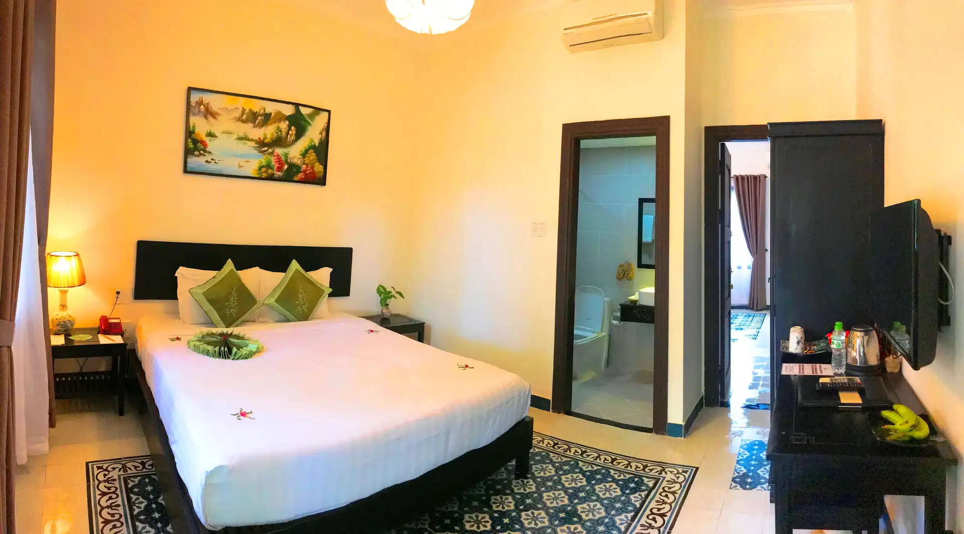 Family Connecting Door