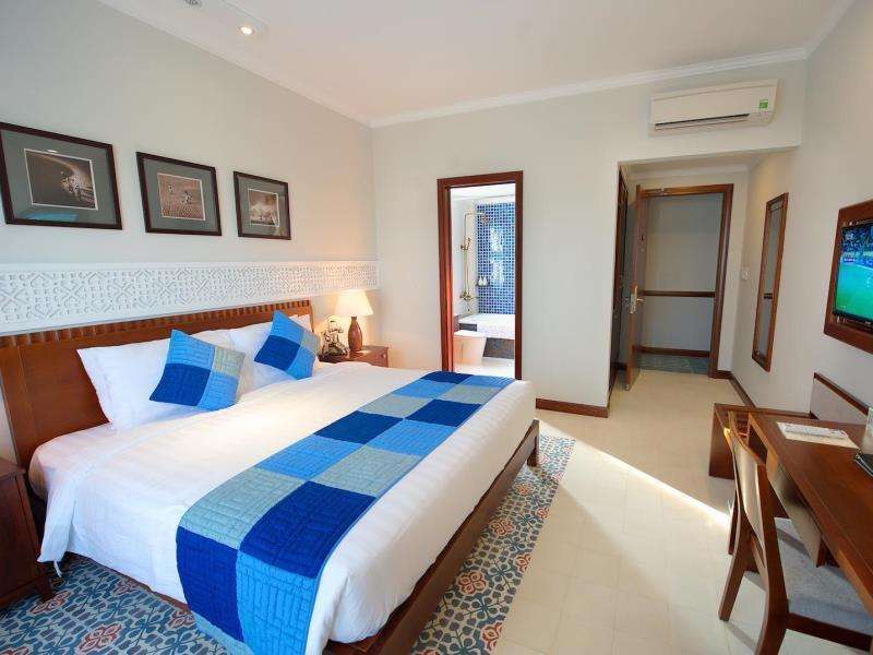 Family Suite - Balcony