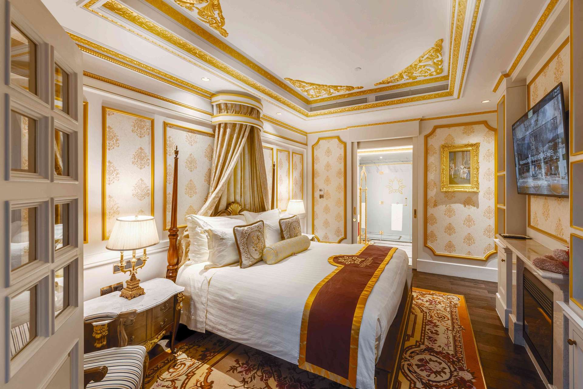 Royal Suite