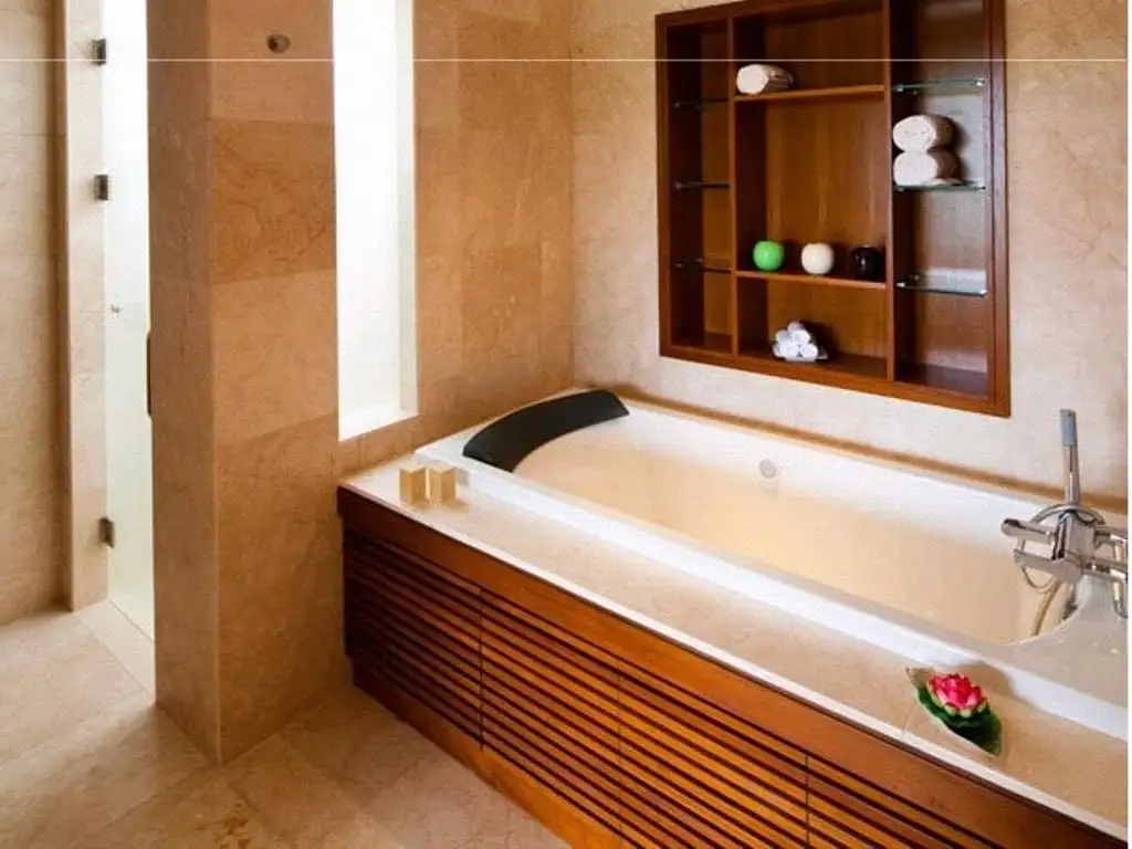 5 Bedroom Luxury Villa