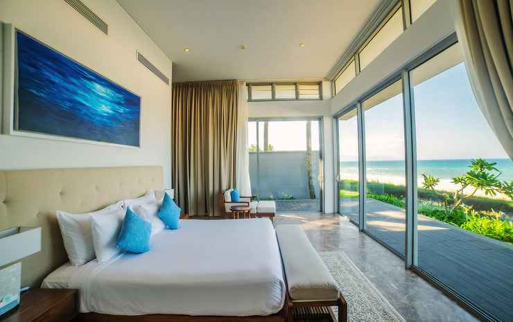 5 Bedrooms Luxury Villa 