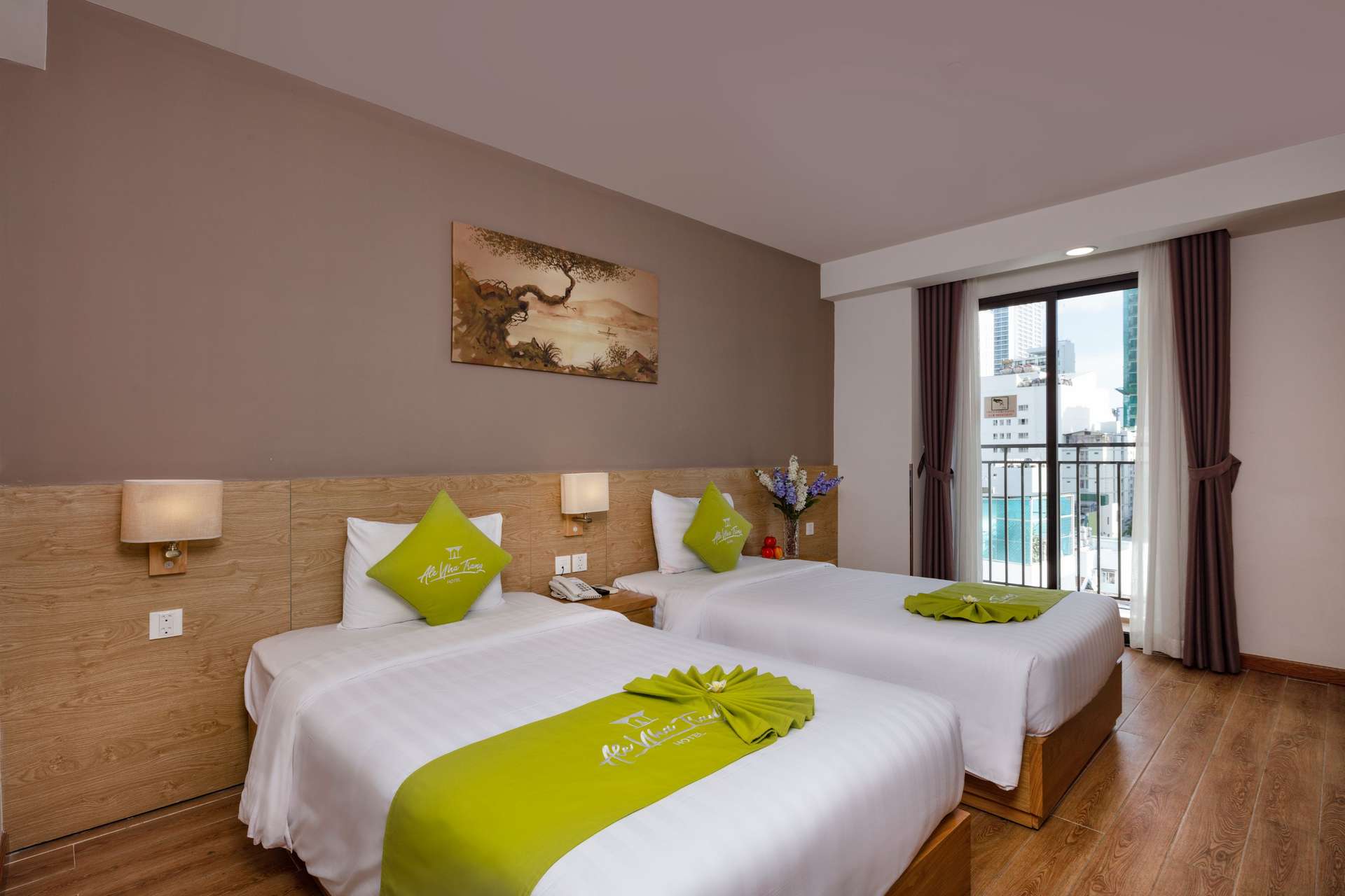 Deluxe - With Balcony