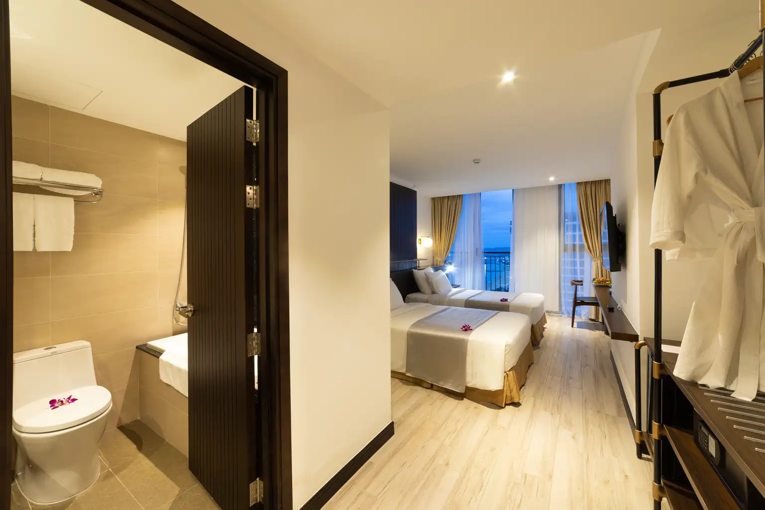 Executive Double Or Twin