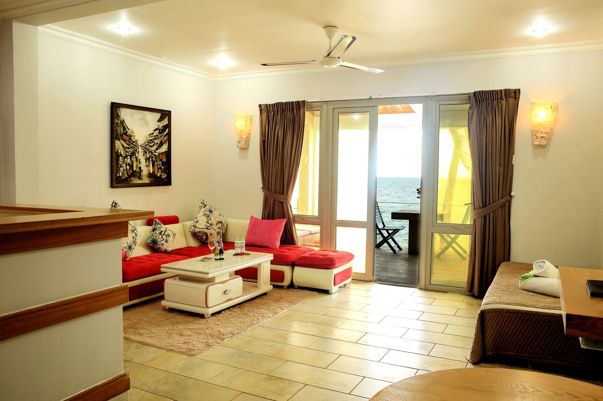 1 Bedroom With Balcony Bathtub