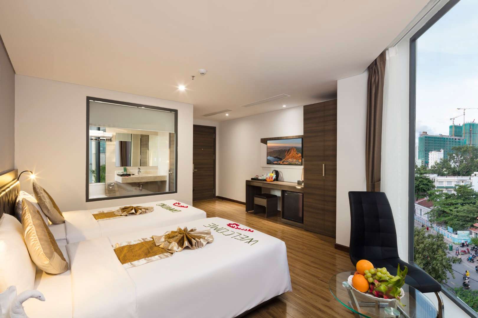 Senior Deluxe Twin With Balcony