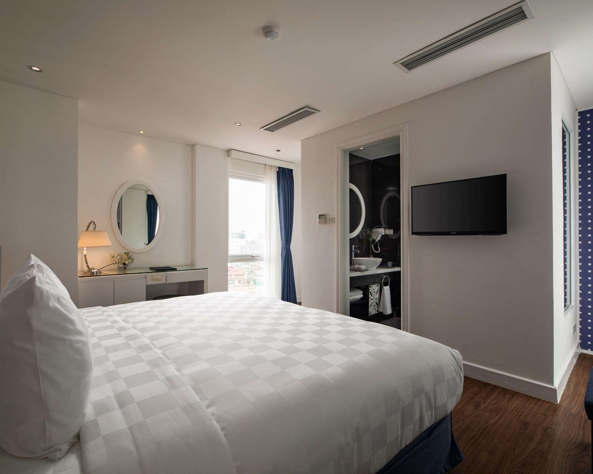 Deluxe Double Or Twin