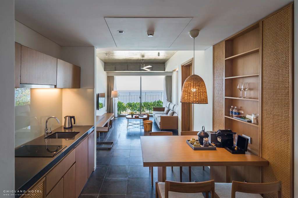 One Bedroom Apartment With Balcony