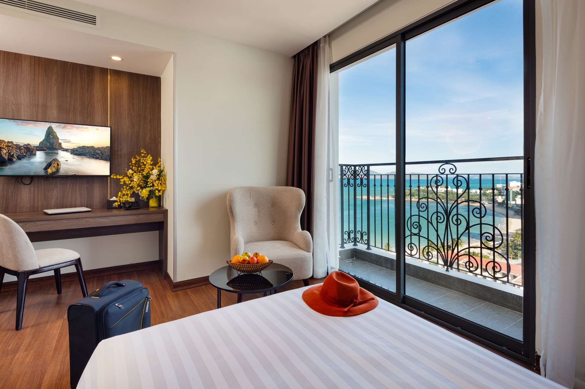 Senior Deluxe Double