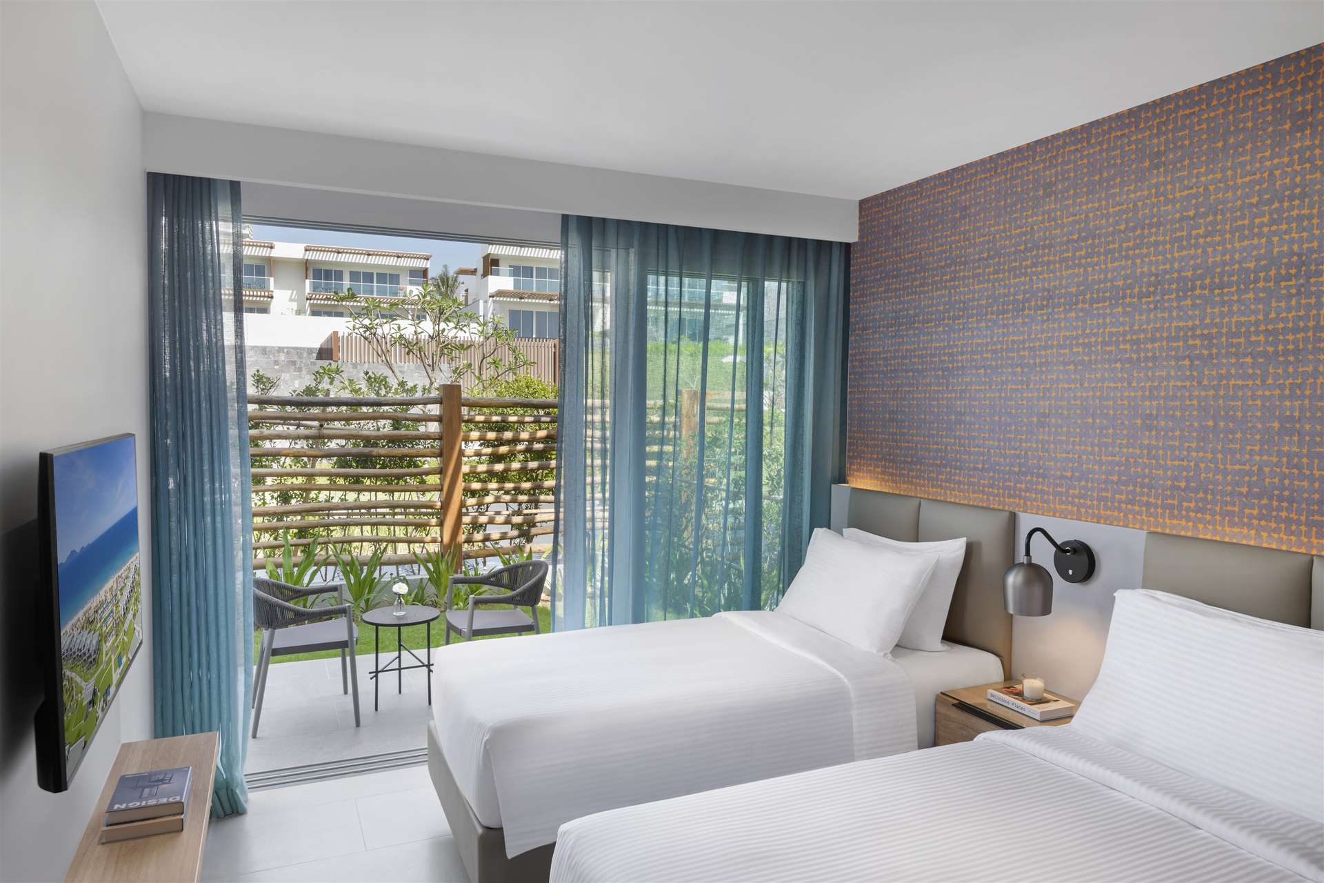 Pool Pavilion 2 Bedrooms