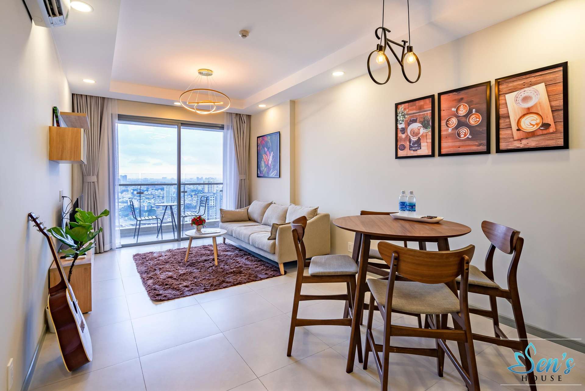 Deluxe Two-bedroom Apartment